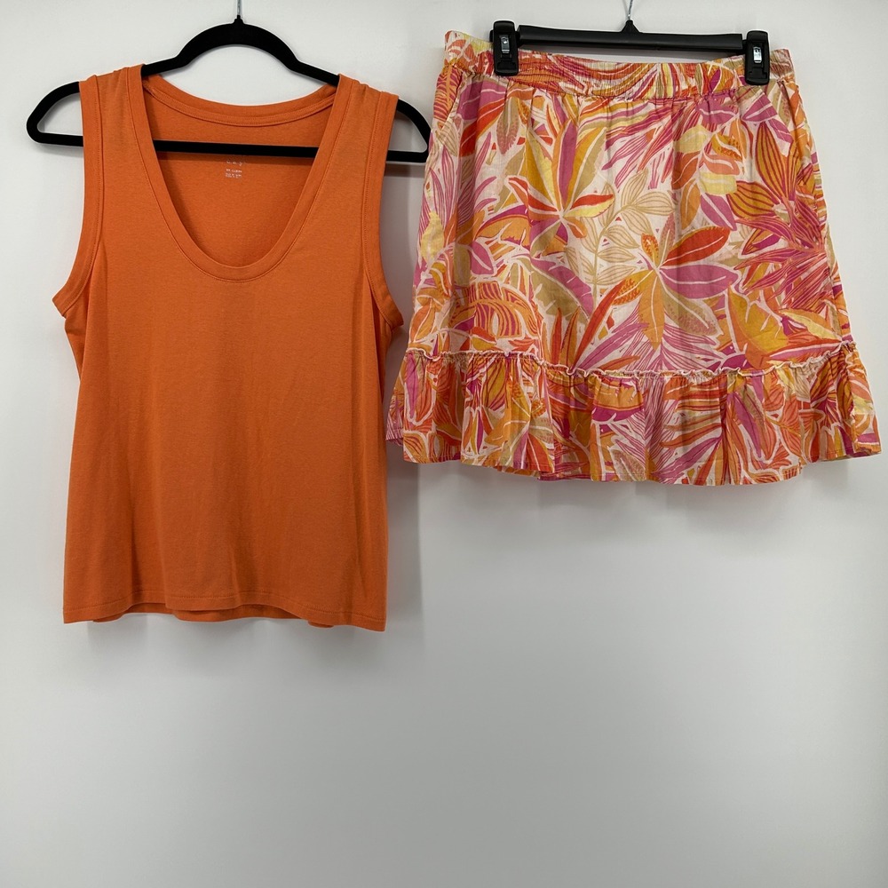BUNDLE A New Day Orange Tank C&C California Colorful Tropical Ruffle Skirt Large